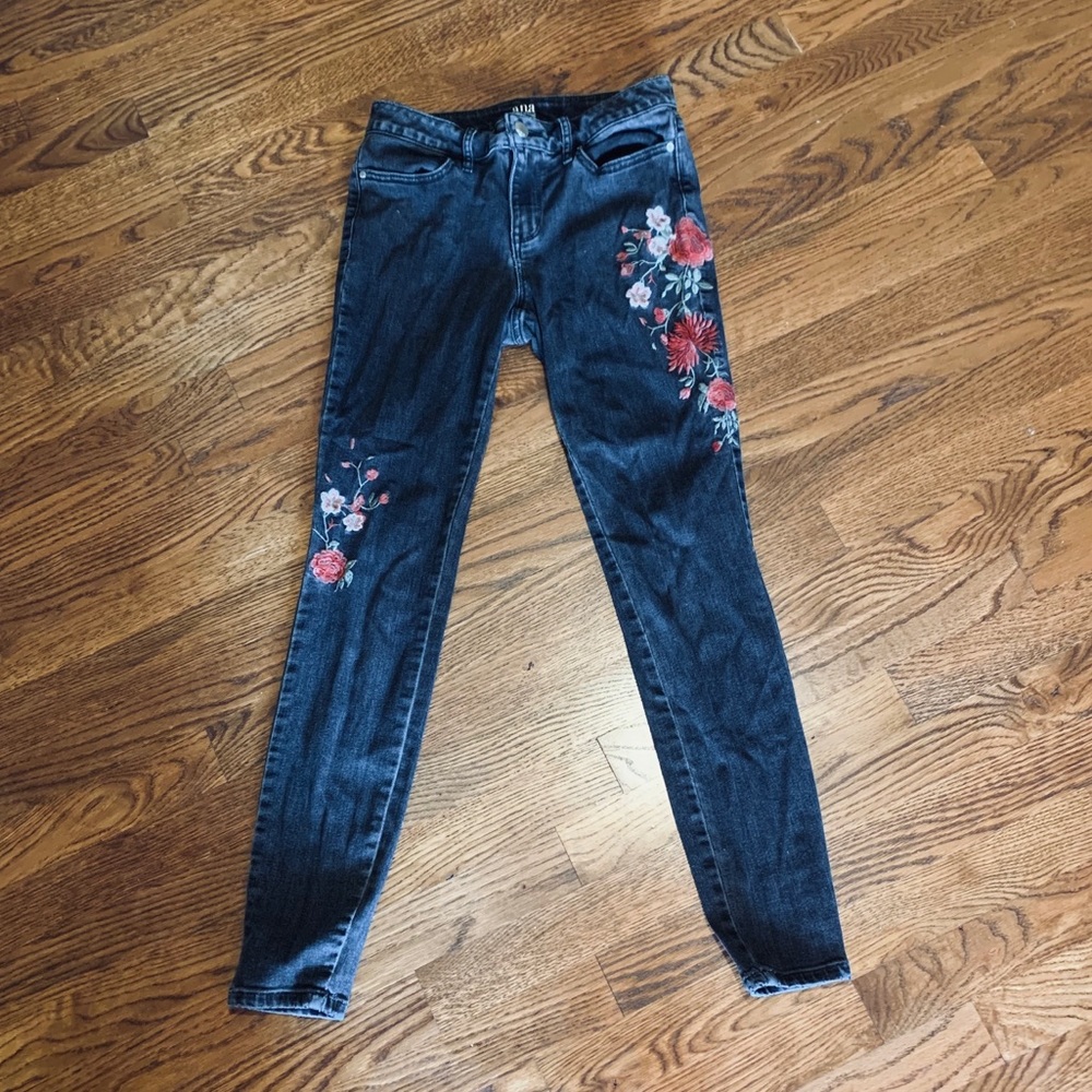 a.n.a Black Floral Skinny Jeans